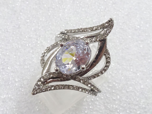 CRYSTAL FASHION RING / JP SIZE 16